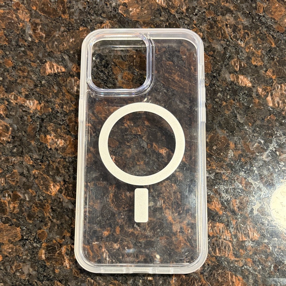 Like new Otterbox: Clear iPhone 14 ProMax Case with MagSafe Compatibility